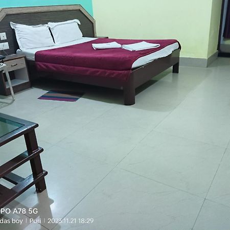 Hotel D2 Holiday Inn -Near Niladri Sea Beach - Puri - Official Verified Extérieur photo