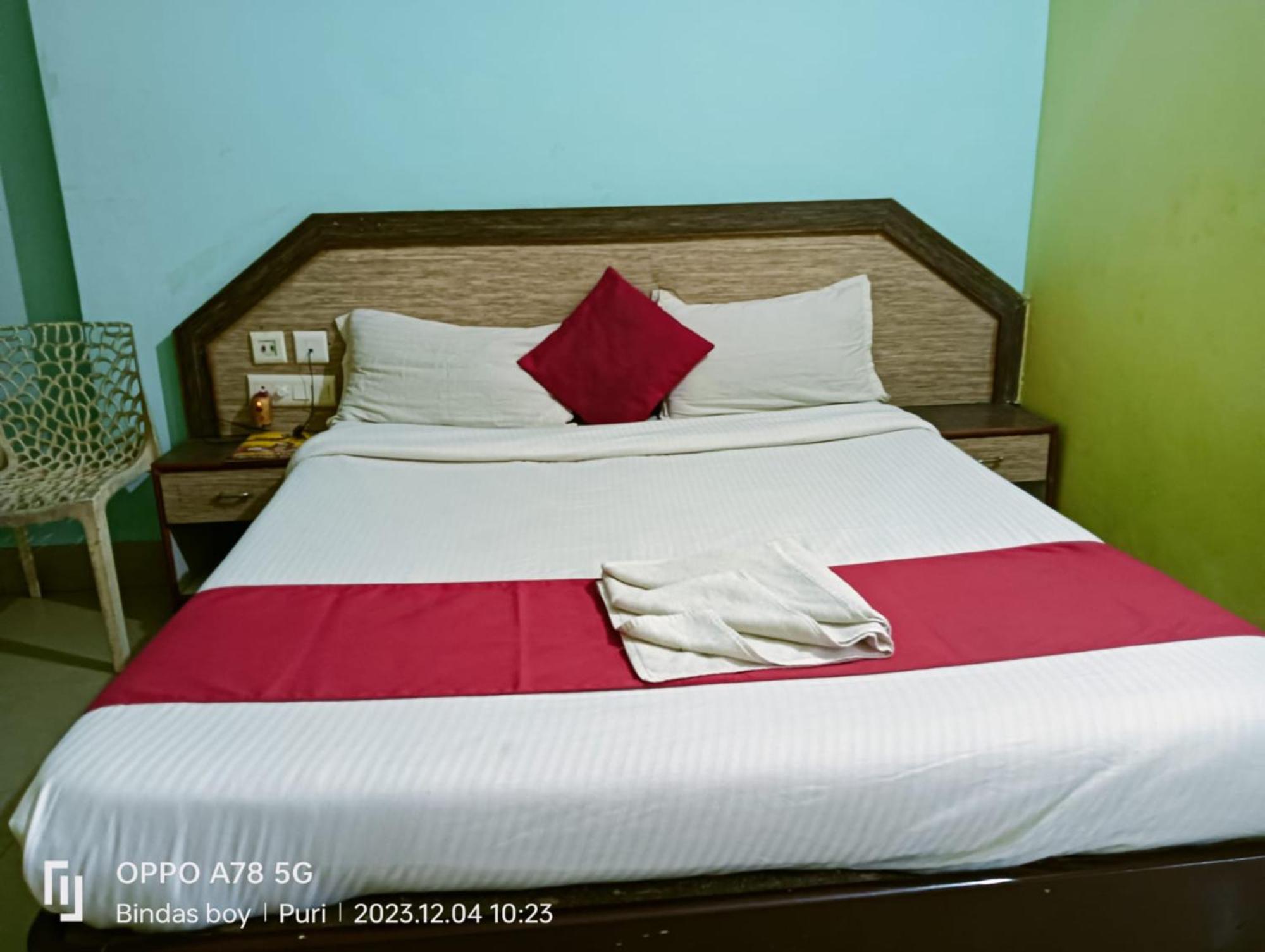Hotel D2 Holiday Inn -Near Niladri Sea Beach - Puri - Official Verified Extérieur photo