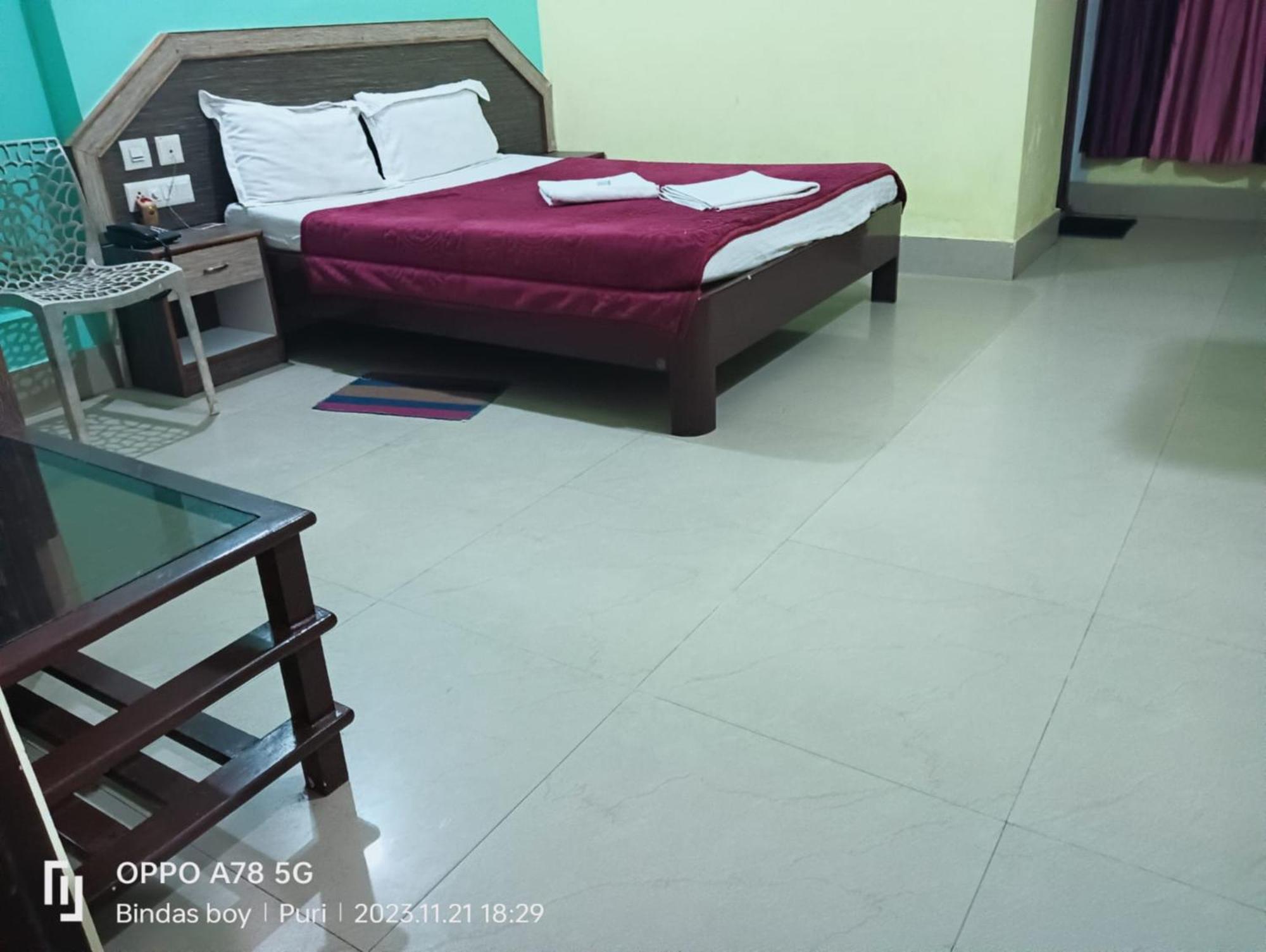 Hotel D2 Holiday Inn -Near Niladri Sea Beach - Puri - Official Verified Extérieur photo