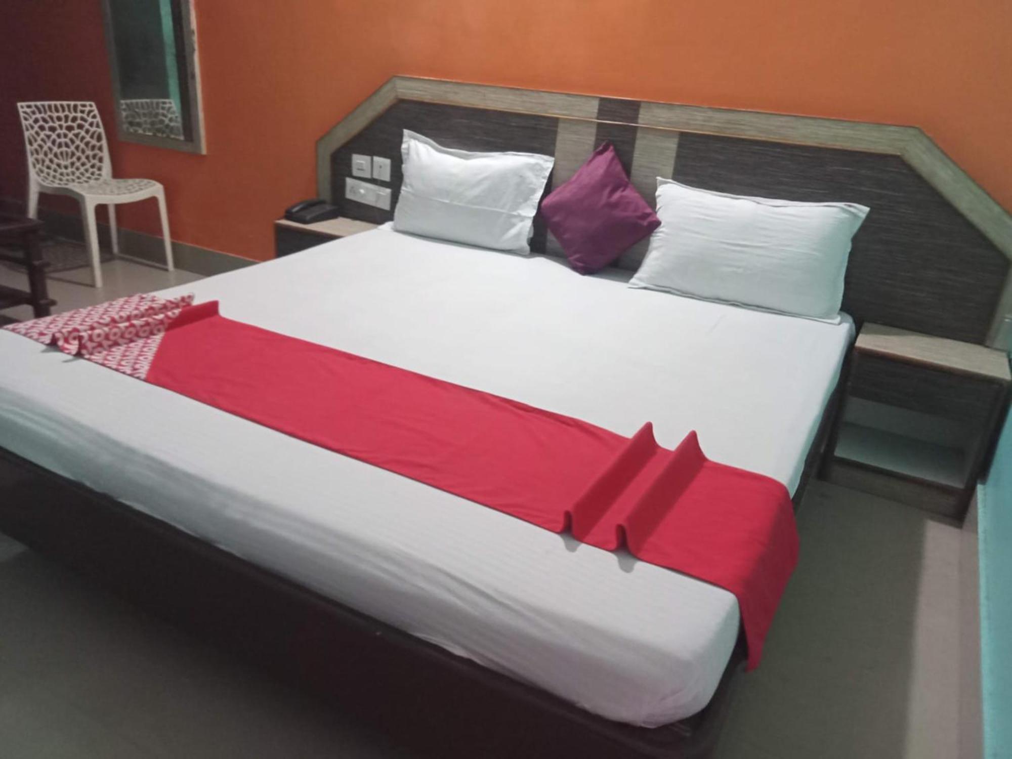 Hotel D2 Holiday Inn -Near Niladri Sea Beach - Puri - Official Verified Extérieur photo